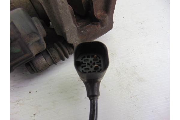 A2464232898 PINZA DE FRENO TRASERA DERECHA MERCEDES-BENZ CLASE CLA (BM 117) CLA 220 CDI 4Matic (117.305) 2015 A2464232898 193559