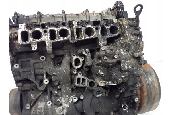 Bomba de motor B47D20A BMW F10 F20 F30 F31 F32 F33 F34 F36 2.0D 150CV 16R F-Vat usado 9