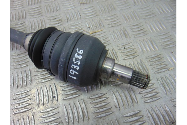  TRANSMISION TRASERA DERECHA MERCEDES-BENZ CLASE CLA (BM 117) CLA 220 CDI 4Matic (117.305) 2015 193586 MERCEDES-BENZ - 1