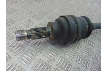  TRANSMISION TRASERA DERECHA MERCEDES-BENZ CLASE CLA (BM 117) CLA 220 CDI 4Matic (117.305) 2015 193586 MERCEDES-BENZ - 2