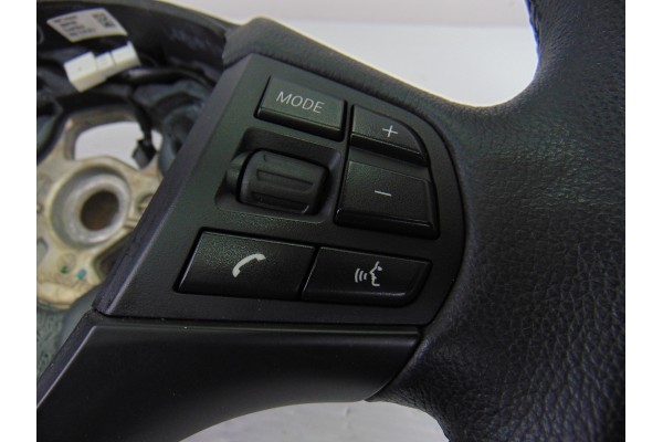 62558180E  VOLANTE BMW SERIE 3 TOURING (F31) 318d 62558180E 193762 BMW - 6