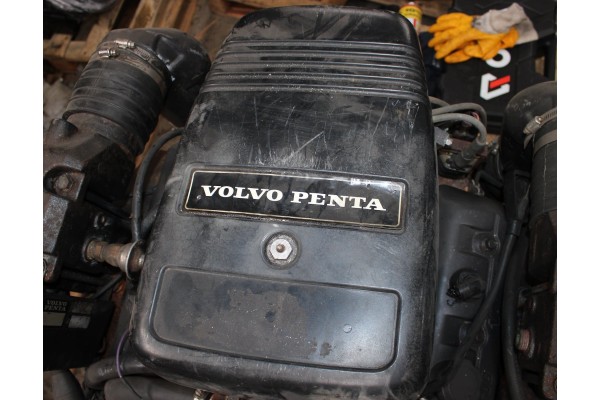 Motor de Gasolina Volvo Penta 4.3 V6 LG usado 7