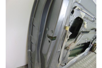 GRIS PUERTA DELANTERA IZQUIERDA HYUNDAI GETZ (TB)