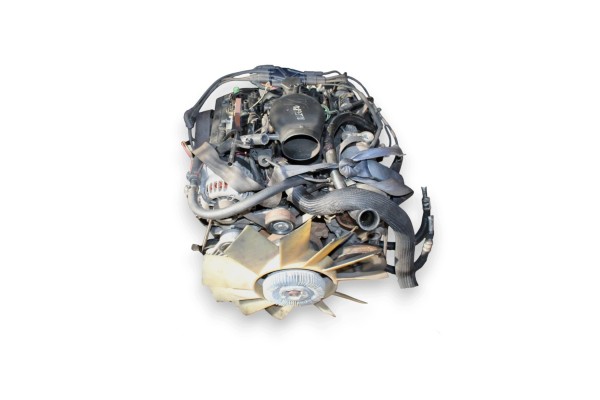 Motor de gasolina Volvo Penta 4.3 V6 LG Vortec completo usado 8