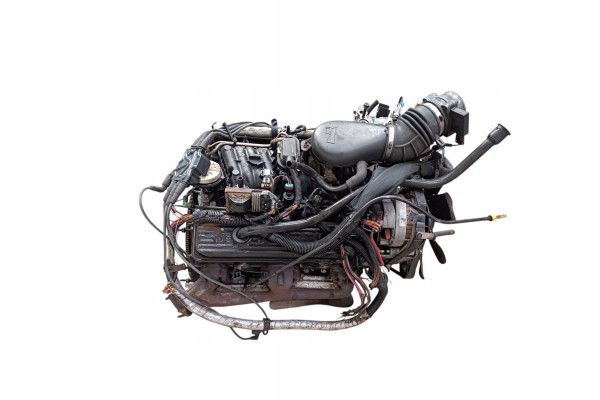 Motor GM 5.7 V8 Volvo Penta Mercruiser Vortec Marine Chevrolet 10243880 usado 3