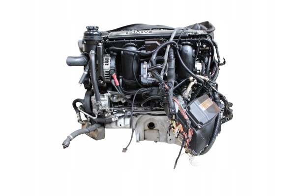 Motor de gasolina BMW X3 E83 X-Drive N52B30AE usado 3