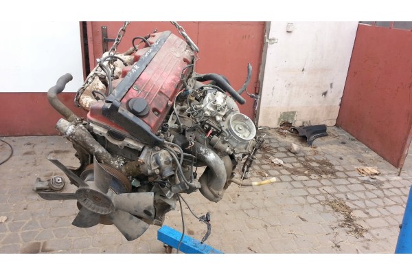 Motor Mercedes W201 190 1.8B 102910 usado 2