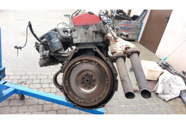Motor Mercedes W201 190 1.8B 102910 usado 3