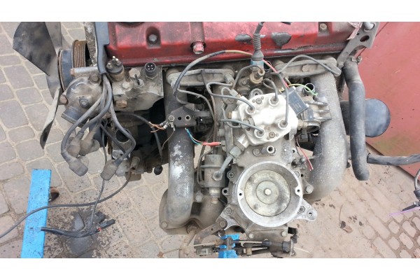 Motor Mercedes W201 190 1.8B 102910 usado 5