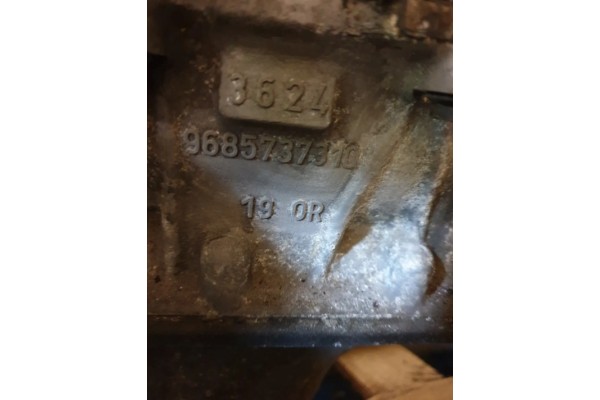Motor Peugeot 3008 1.6 e-HDi 10JBFC usado 3