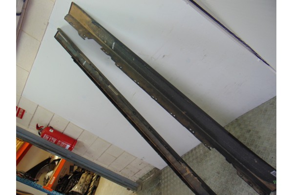 NEGRO  ESTRIBOS LATERALES BMW SERIE 3 BERLINA (F30N) 318d NEGRO 195590 BMW - 1