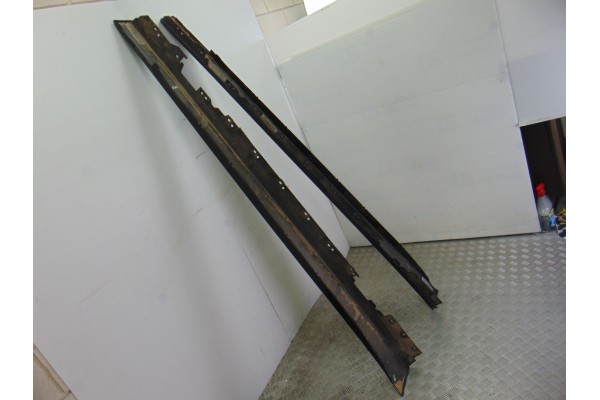 NEGRO  ESTRIBOS LATERALES BMW SERIE 3 BERLINA (F30N) 318d NEGRO 195590 BMW - 3