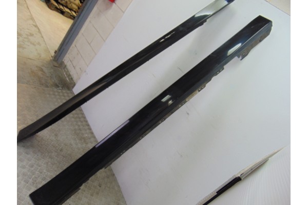 NEGRO  ESTRIBOS LATERALES BMW SERIE 3 BERLINA (F30N) 318d NEGRO 195590 BMW - 4