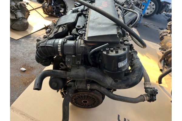 Motor 1.4 HDI 8HZ Peugeot 207 Bomba de Inyección Completa 2006-2012 Citroën usado 3