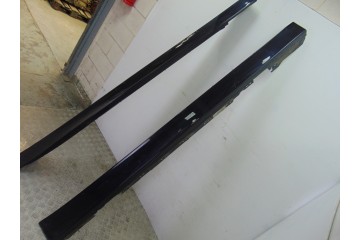 AZUL  ESTRIBOS LATERALES BMW SERIE 3 FAMILIAR (F31) 320d Efficient Dynamics AZUL 195591 BMW - 1