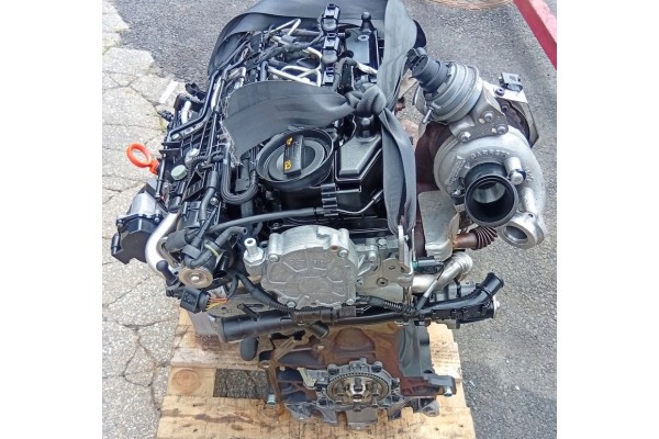 Motor completo Cay 1.6 TDI VW Golf VI Octavia II Caddy usado 5
