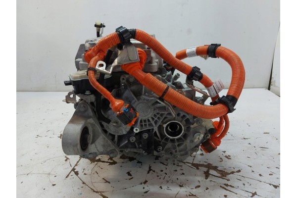 Motor eléctrico delantero competente para Renault Scenic E-Tech V 5 usado 3