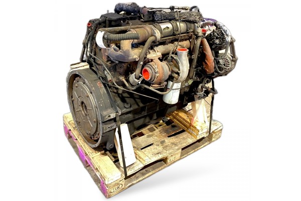 Motor ISLG320 Solaris usado 10