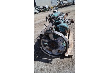 ENGINE VOLVO TRANSMISSION S5 3572