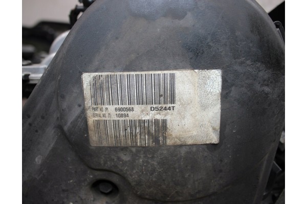 Motor diésel completo Volvo S80 2.4 D5 D5244T usado 6