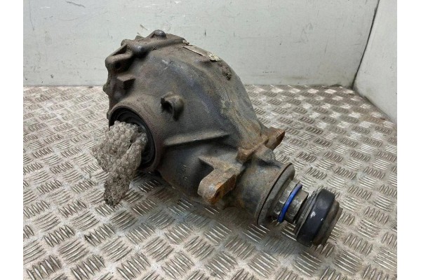 Reductor trasero BMW 1 (F21) 7599411 3.0L gasolina 235kW 2014 usado 2