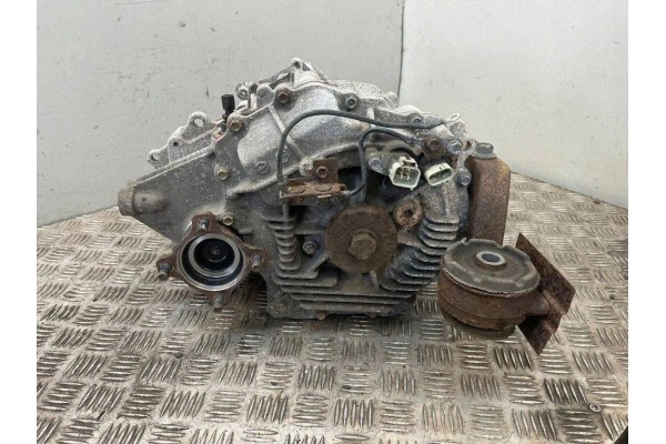 Reductor trasero Lexus RX (L 8209048010 3.5L híbrido 220kW 2014) usado 7