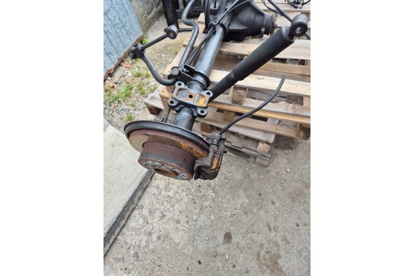 Puente trasero elevador Mercedes Sprinter 906 46 11 cabeza grande 9063501101 usado 2