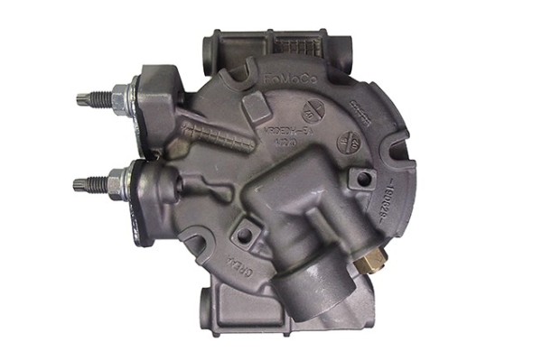Compresor de aire acondicionado Airstal 10-3296 reacondicionado 2