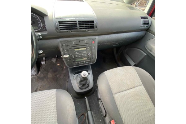 SEAT ALHAMBRA (7V9) Reference