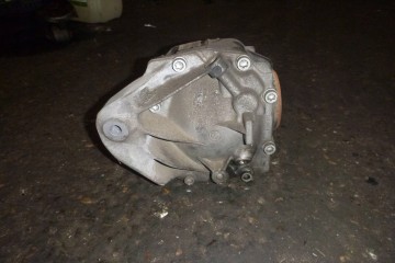 Rear differential BMW 2 F22 F23 7605591 3 08 Catalog number of the part 7605591