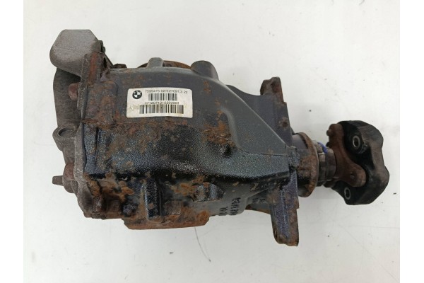 Puente trasero diferencial BMW 3 F30 F31 318D N47 7599475 3.23 usado 2