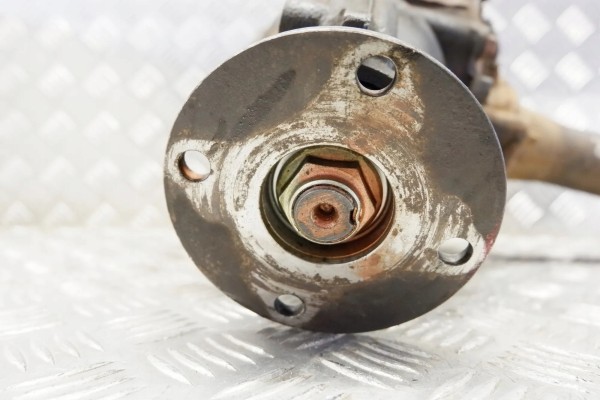 Reductor delantero Toyota Land Cruiser 120 (J12) 411103D430 3.0L diésel usado 4