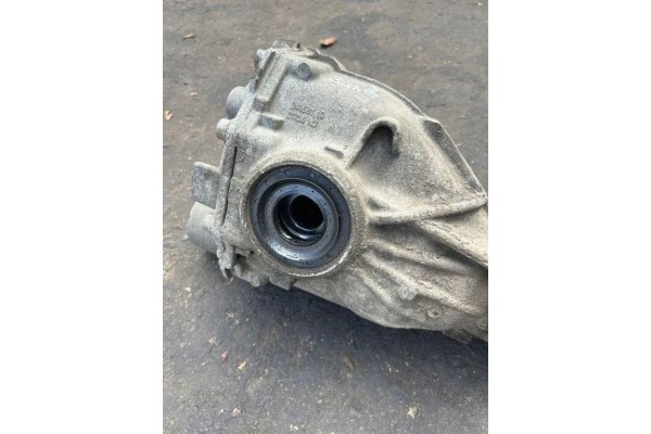 Reductor trasero BMW Serie 5 Touring (F11) 7584452 Diésel 2.99L 150kW 2010 usado 4