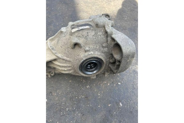 Reductor trasero BMW Serie 5 Touring (F11) 7584452 Diésel 2.99L 150kW 2010 usado 7