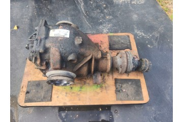 Differential bridge rear BMW X3 E83 3 0D automatic 3 38