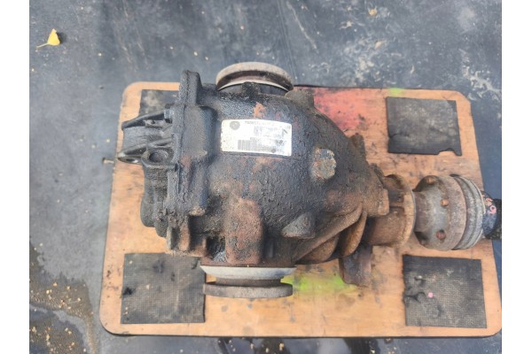 Puente diferencial trasero BMW X3 E83 3.0D automático 3.38 usado 2