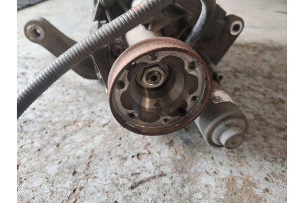 Reductor trasero Land Rover Discovery V (L462) 4096786 2.0L diésel 132kW 2017 usado 5