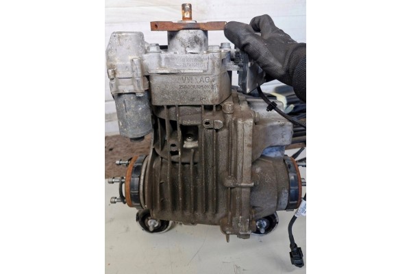Diferencial de transmisión para Audi RS3 8V 2.5 Tfsi 0CR525010N usado 5