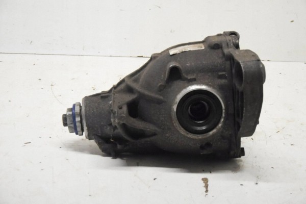 Diferencial trasero BMW X3 G01 8643137 usado 2
