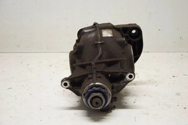 Diferencial trasero BMW X3 G01 8643137 usado 5