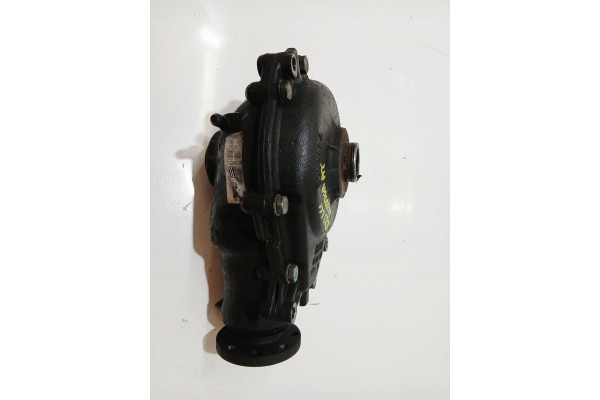 Puente diferencial BMW X3 E83 Lift 2.0D 7544475 3.73 usado 2