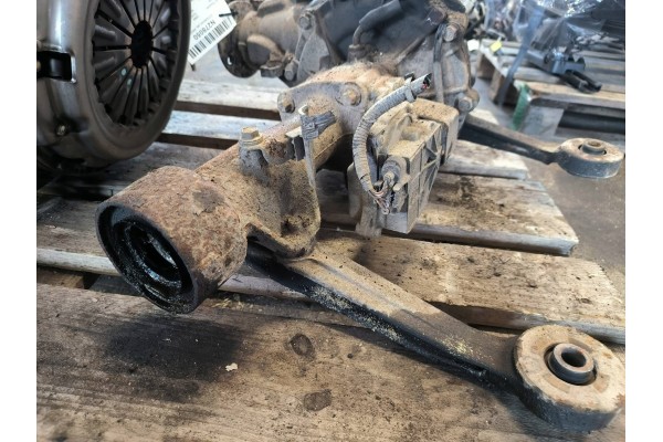 Diferencial delantero 2.5 D-4D Toyota Hilux Vii Lift usado 4