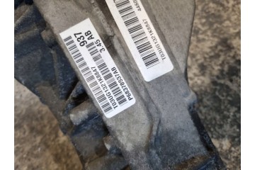 Rear Differential Rear Jeep Grand Cherokee WL P68378937AB Catalog number of the original T03UG1321K8847