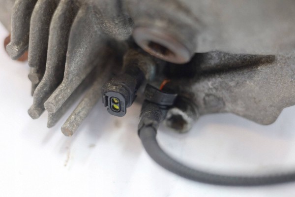 Puente diferencial trasero BMW G20 G21 G22 G23 G26 G42 8686989 usado 4