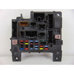 8637A319 CAJA RELES / FUSIBLES CITROEN C-CROSSER