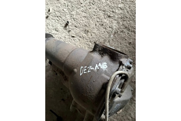 Reductor delantero Mitsubishi L 200 / Triton (KA T, KB T) D2009038 2.5L usado 7
