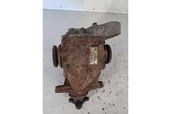Reductor trasero BMW Serie 3 (E90) 7532921 2.5L gasolina 160kW 2006 usado 5