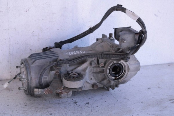 Reductor trasero Mitsubishi Eclipse Cross T02NS0108 1.5L gasolina 120kW 2018 usado 5