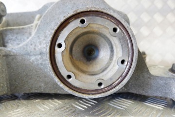 Rear reducer AUDI Q3 8U 0AY907554J 2 0L diesel 110kW 2016 Car type passenger cars