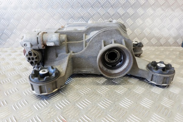 Reductor trasero VW Tiguan (5N) 0AY907554C 2.0L diésel 125kW 2010 usado 3